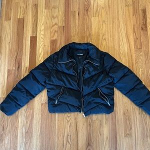 Black cropped puffer jacket